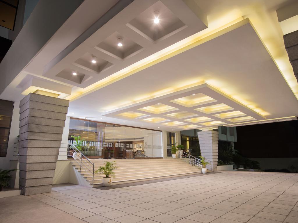 The Sunway Manor Pondicherry Exterior foto