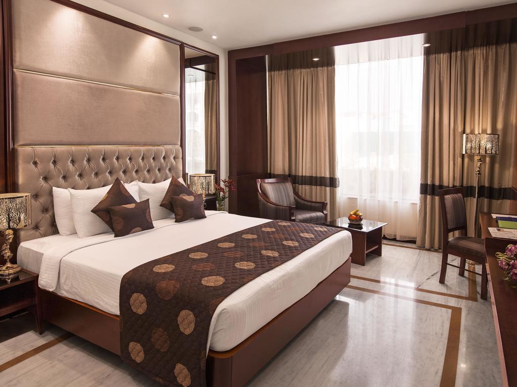 The Sunway Manor Pondicherry Exterior foto