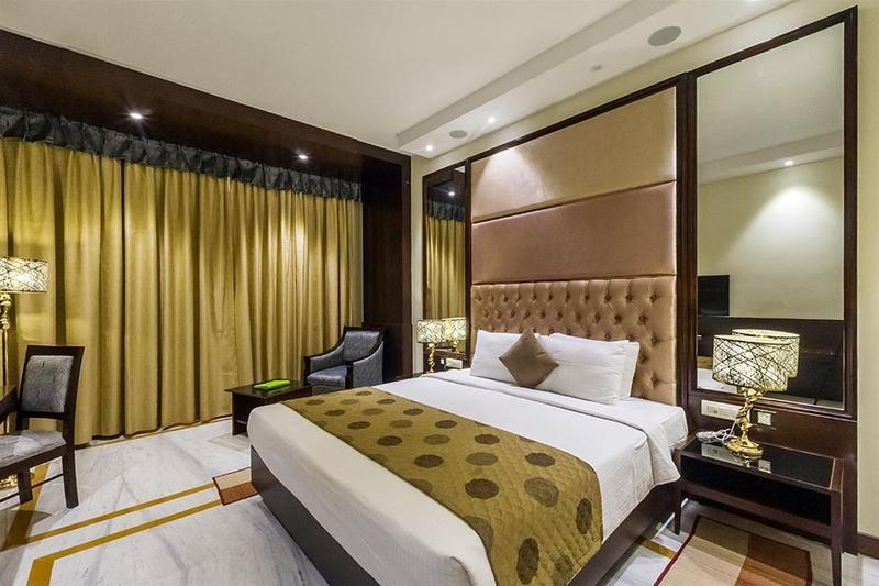 The Sunway Manor Pondicherry Exterior foto