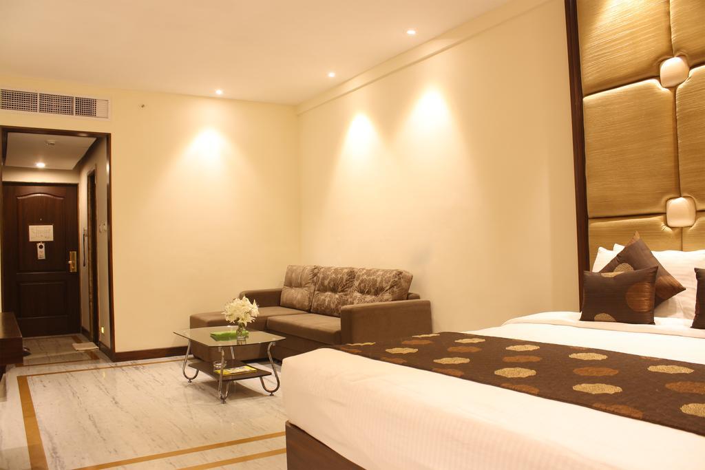 The Sunway Manor Pondicherry Exterior foto